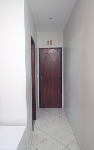 Casa à venda com 98m², 3 quartos e 2 vagasSuíte