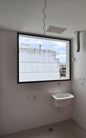 Apartamento à venda com 88m², 3 quartos e 2 vagasCozinha e Área de Serviço