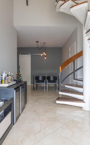 Apartamento à venda com 203m², 4 quartos e 3 vagas