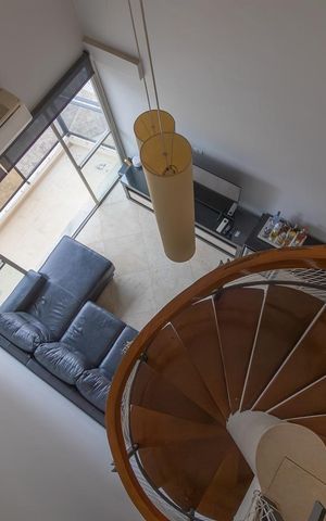 Apartamento à venda com 203m², 4 quartos e 3 vagas