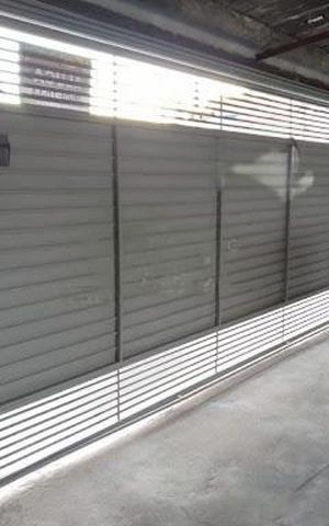 Casa à venda com 180m², 2 quartos e 3 vagas