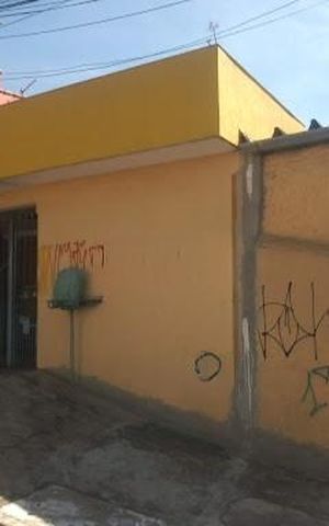 Casa à venda com 148m², 3 quartos e 2 vagas