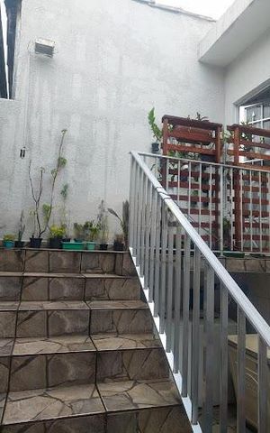 Casa à venda com 145m², 4 quartos e 3 vagas