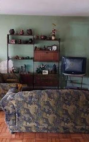Casa à venda com 215m², 3 quartos e 2 vagas