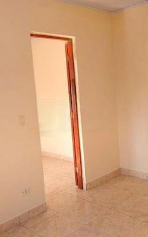 Casa à venda com 180m², 3 quartos e 2 vagas