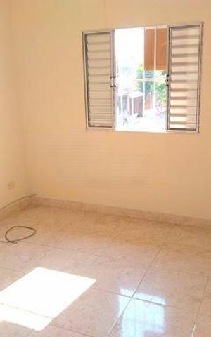 Casa à venda com 180m², 3 quartos e 2 vagas
