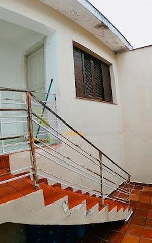 Casa à venda com 173m², 3 quartos e 2 vagas