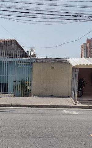 Casa à venda com 230m², 1 quarto e 1 vaga