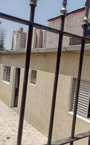Casa à venda com 230m², 1 quarto e 1 vaga