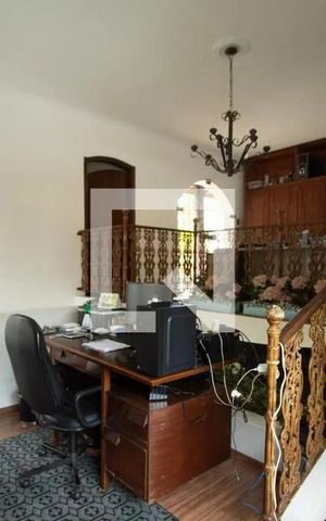 Casa para alugar com 1100m², 6 quartos e 12 vagas