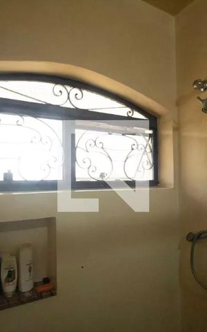 Casa para alugar com 1100m², 6 quartos e 12 vagas