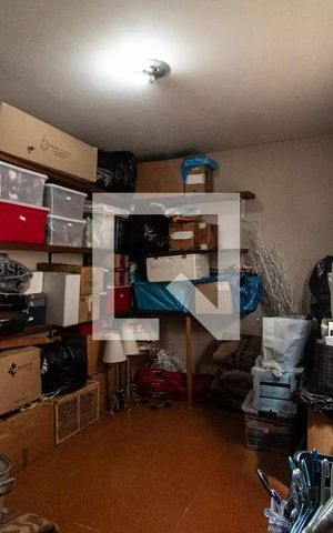 Casa para alugar com 1100m², 6 quartos e 12 vagas
