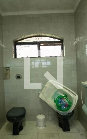 Casa para alugar com 1100m², 6 quartos e 12 vagas