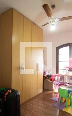 Casa para alugar com 1100m², 6 quartos e 12 vagas