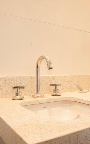 Apartamento à venda com 127m², 3 quartos e 3 vagasBanheiro da Suíte 1