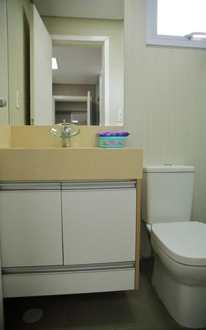 Apartamento à venda com 135m², 3 quartos e 3 vagasSuíte 3- banheiro 