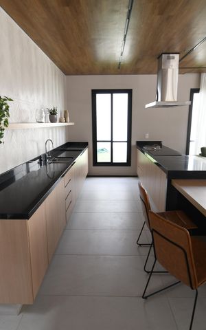 Casa de condomínio à venda com 155m², 3 quartos e 2 vagasÁrea comum - Salão de festas
