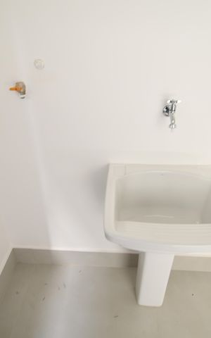Casa de condomínio à venda com 155m², 3 quartos e 2 vagasÁrea de Serviço