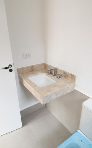 Casa de condomínio à venda com 155m², 3 quartos e 2 vagasBanheiro Suíte 2
