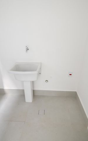 Casa de condomínio à venda com 155m², 3 quartos e 2 vagasÁrea de Serviço