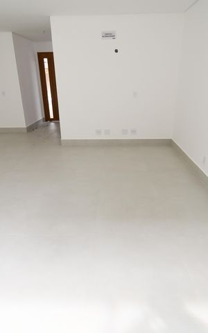 Casa de condomínio à venda com 155m², 3 quartos e 2 vagasSala