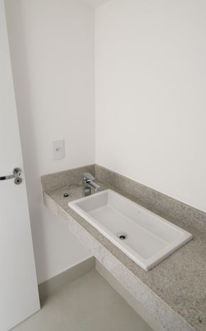 Casa de condomínio à venda com 155m², 3 quartos e 2 vagasLavabo