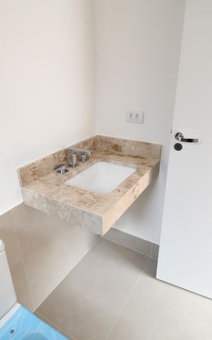 Casa de condomínio à venda com 155m², 3 quartos e 2 vagasBanheiro Suíte 1