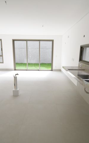 Casa de condomínio à venda com 155m², 3 quartos e 2 vagasCozinha