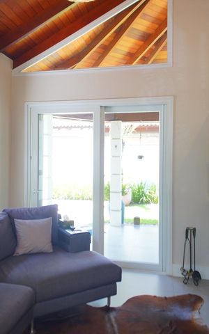 Casa de condomínio à venda com 360m², 3 quartos e 6 vagasSala de Estar 2