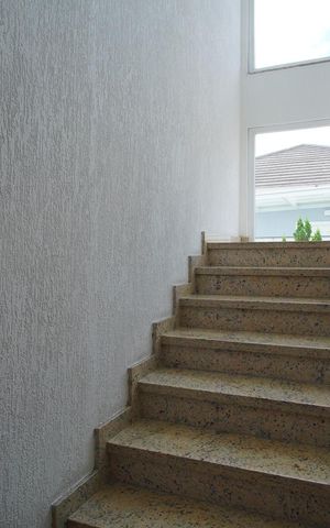 Casa de condomínio à venda com 360m², 3 quartos e 6 vagasEscada - Acesso Sótão