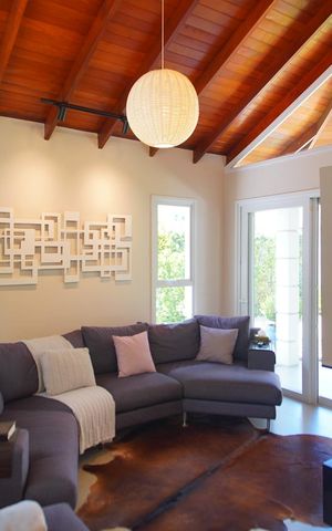 Casa de condomínio à venda com 360m², 3 quartos e 6 vagasSala de Estar 2
