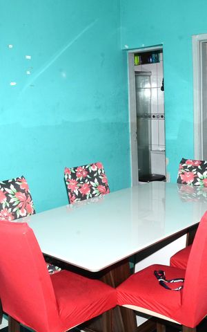 Casa à venda com 360m², 3 quartos e 1 vagaCopa