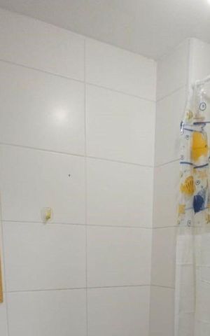 Apartamento à venda com 35m², 2 quartos e sem vaga Apartamento à venda com 35m², 2 quartos e sem vagaBanheiro
