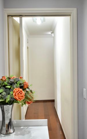 Apartamento à venda com 140m², 4 quartos e 2 vagas Apartamento à venda com 140m², 4 quartos e 2 vagasCorredor
