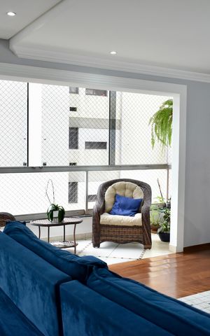 Apartamento à venda com 140m², 4 quartos e 2 vagas Apartamento à venda com 140m², 4 quartos e 2 vagasSala
