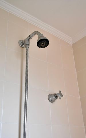Apartamento à venda com 140m², 4 quartos e 2 vagas Apartamento à venda com 140m², 4 quartos e 2 vagasBanheiro Social
