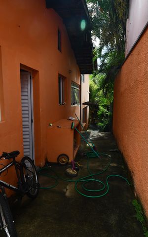 Casa à venda com 268m², 5 quartos e 4 vagasCorredor