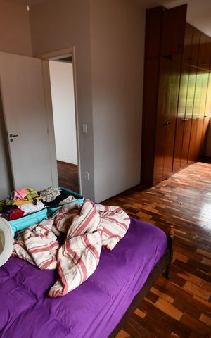 Casa à venda com 268m², 5 quartos e 4 vagasQuarto 3 - Suíte