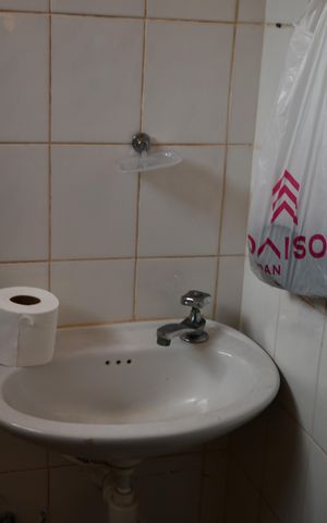 Casa à venda com 268m², 5 quartos e 4 vagasBanheiro de serviço