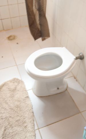 Casa à venda com 268m², 5 quartos e 4 vagasBanheiro Suíte