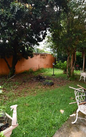 Casa à venda com 268m², 5 quartos e 4 vagasJardim