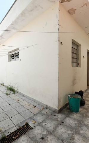 Casa à venda com 250m², 6 quartos e 4 vagasÁrea externa