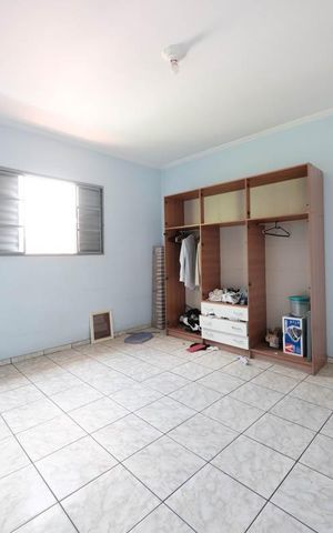 Casa à venda com 250m², 6 quartos e 4 vagasQuarto 1