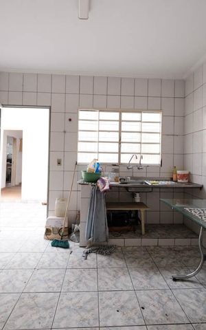 Casa à venda com 250m², 6 quartos e 4 vagasCozinha