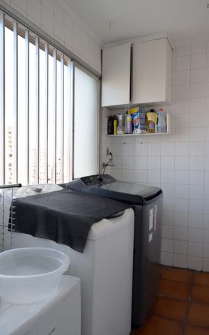 Apartamento à venda com 103m², 2 quartos e 1 vagaÁrea de Serviço