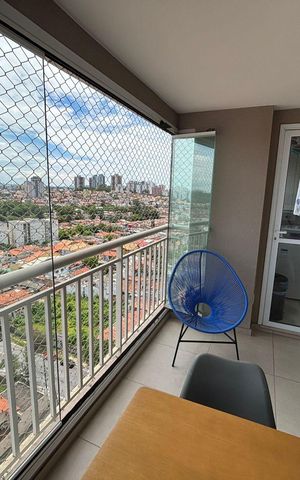 Apartamento à venda com 63m², 2 quartos e 1 vaga Apartamento à venda com 63m², 2 quartos e 1 vagaVaranda