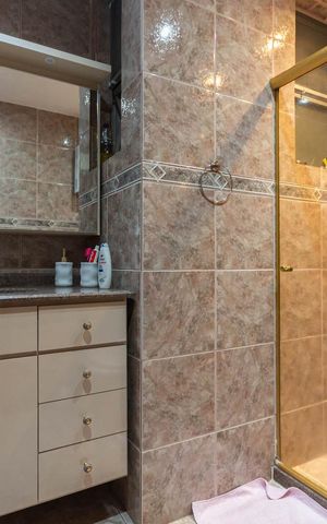 Apartamento à venda com 93m², 3 quartos e 2 vagasBanheiro Suíte