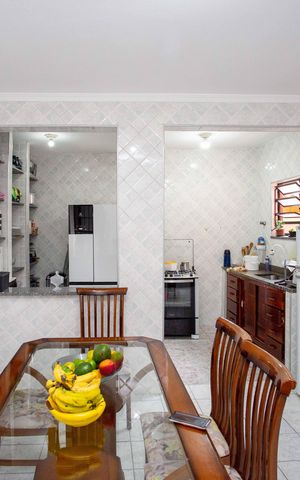 Casa para alugar com 250m², 5 quartos e 1 vagaSala de Jantar Casa 1