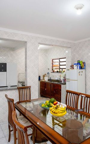 Casa para alugar com 250m², 5 quartos e 1 vagaSala de Jantar Casa 1