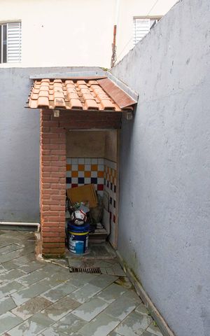 Casa para alugar com 250m², 5 quartos e 1 vagaÁrea de Serviço Casa 2